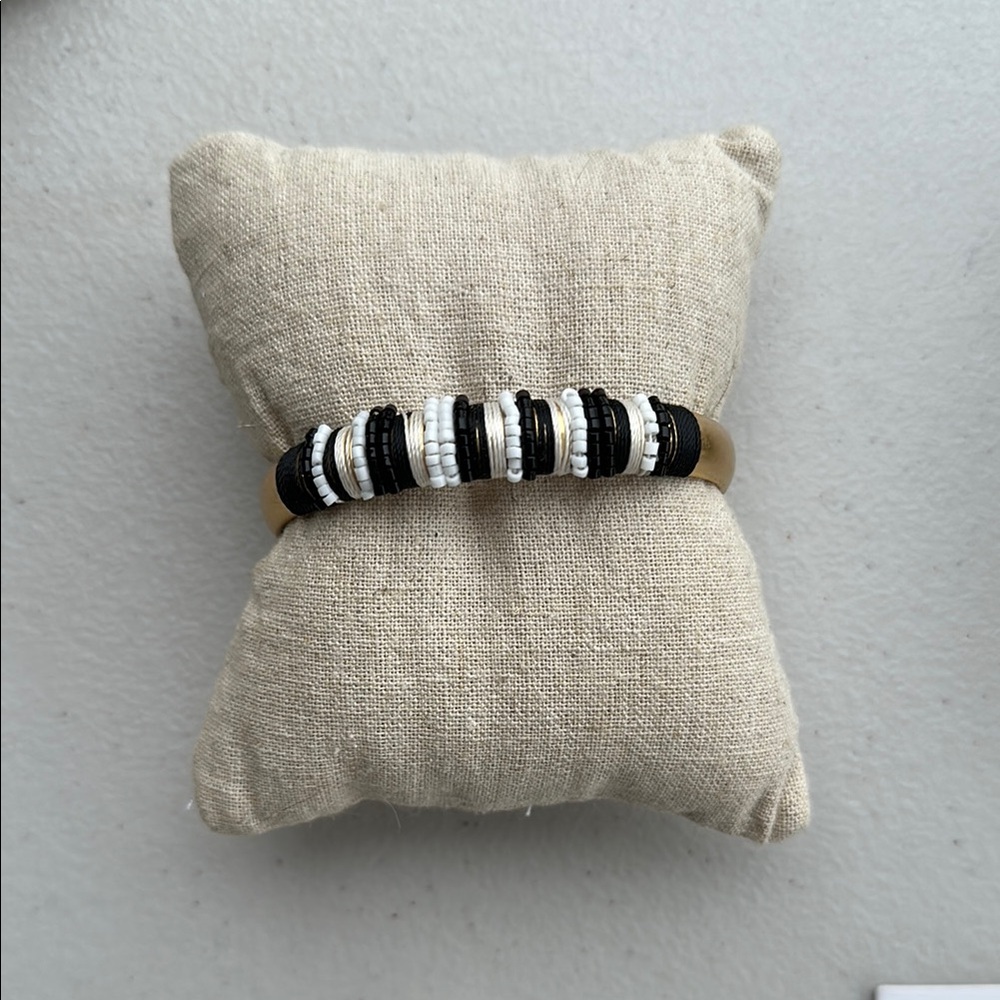 Stella and Dot Black and White Beaded Bracelet
